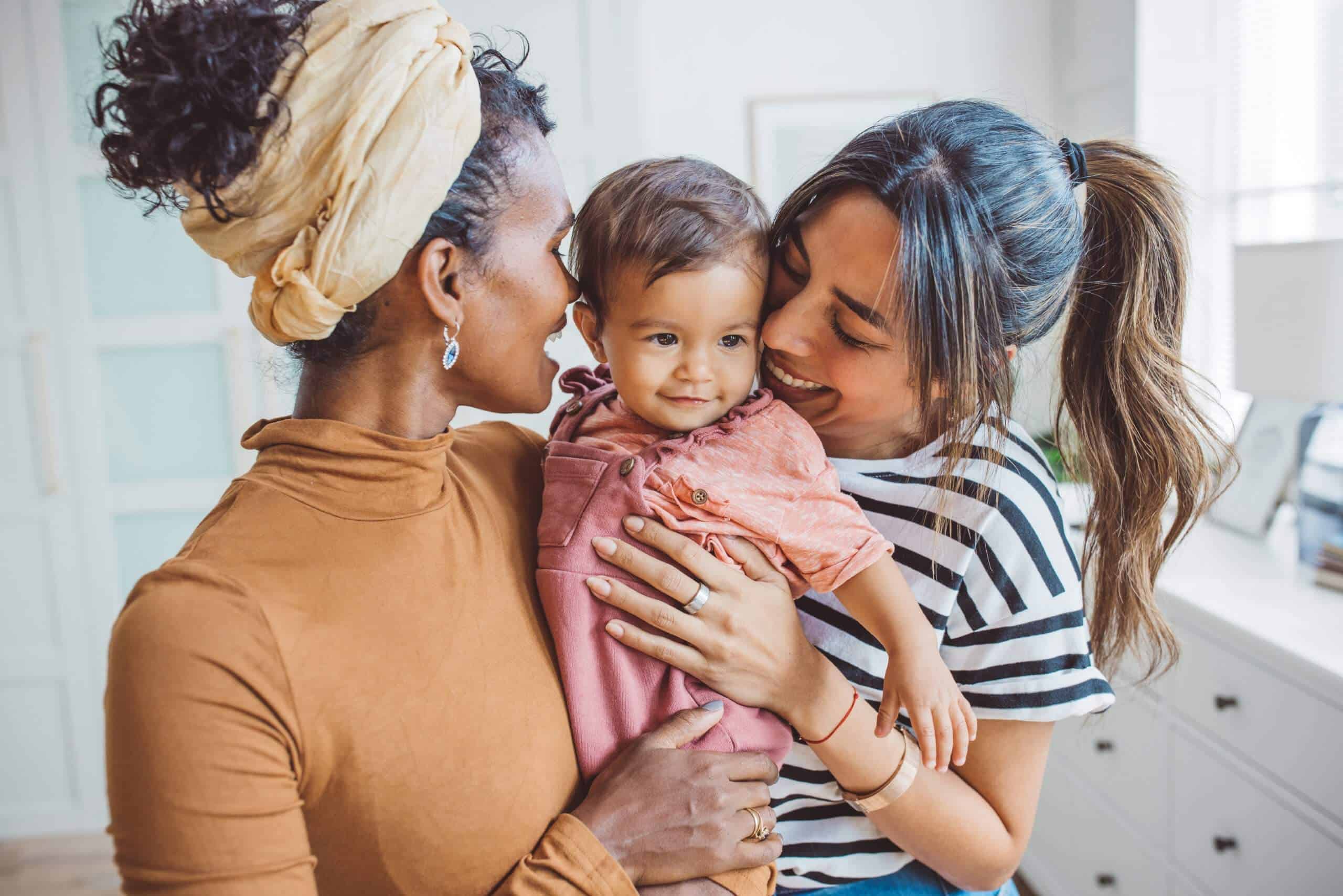 How to bond with your baby? Advice for expecting intended parents