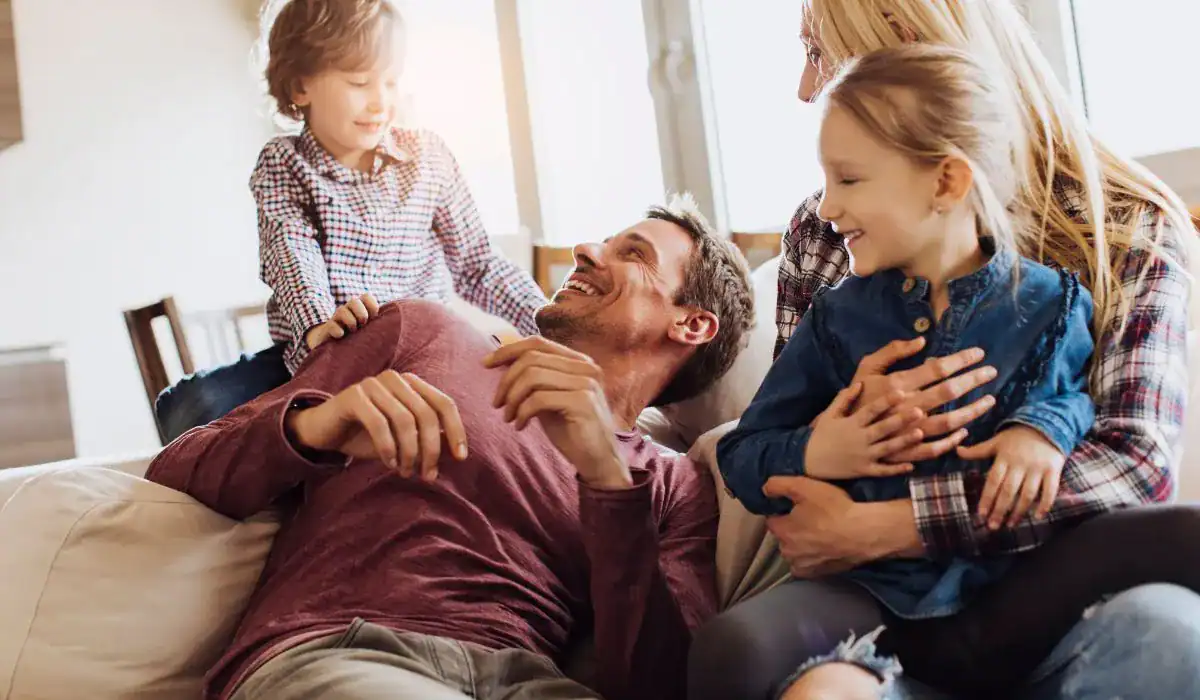 Surrogacy support networks: building a community for surrogates and intended parents